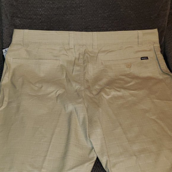 Oneill Men's Tan Shorts - Picture 3 of 3